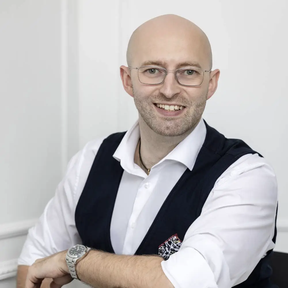 Start 6 Julian Hofmann - SEM Agentur - München